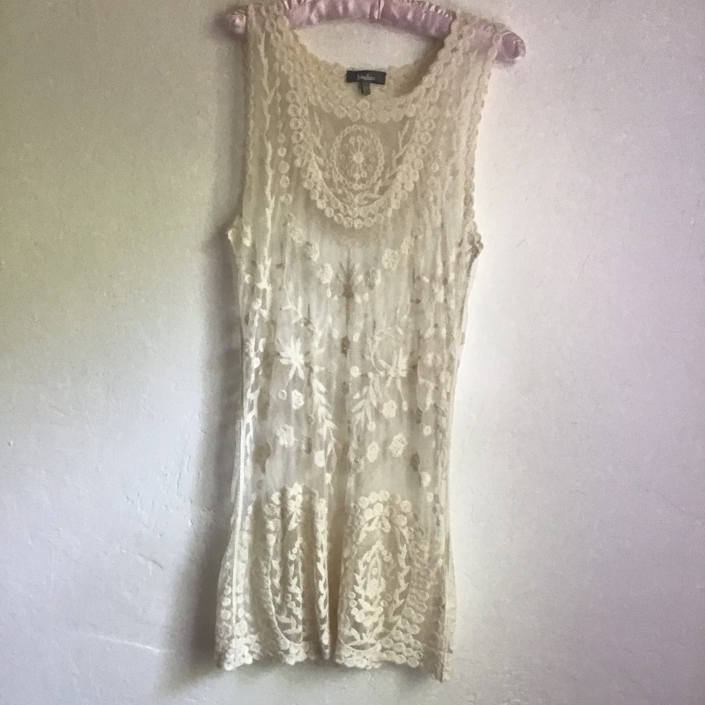 Beautiful Cotton with embroidery Lace look mini